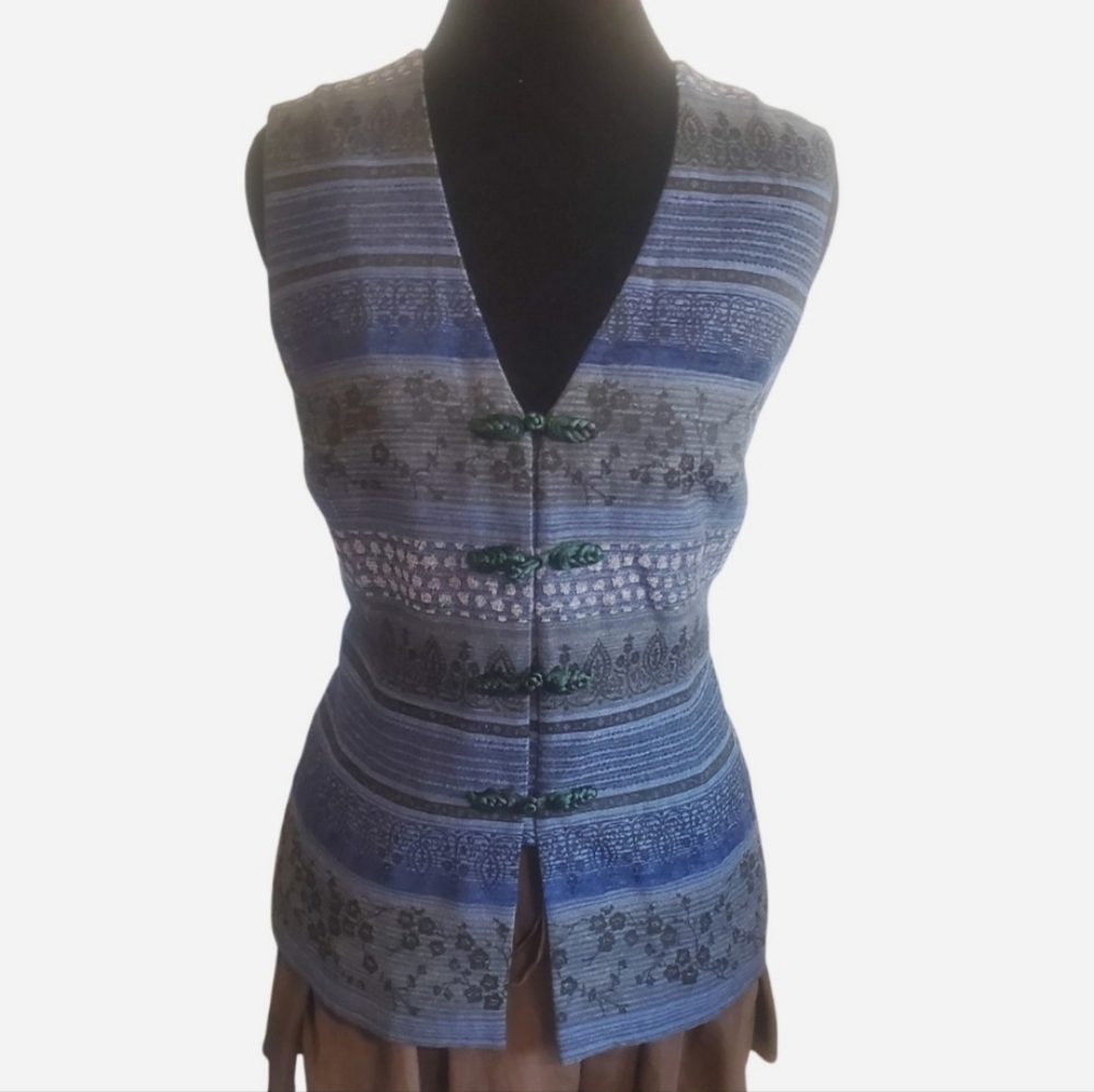 VTG Just Clothes Womens Blue Floral Frog Closure Vest Top Size 4 Boho Old Money